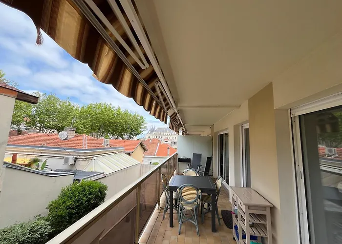 T2 Avec Terrasse Et Parking Prive - Hyper-centre - Fr-1-319-13 Lägenhet