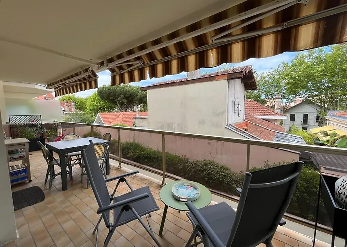 T2 Avec Terrasse Et Parking Prive - Hyper-centre - Fr-1-319-13 Lägenhet *